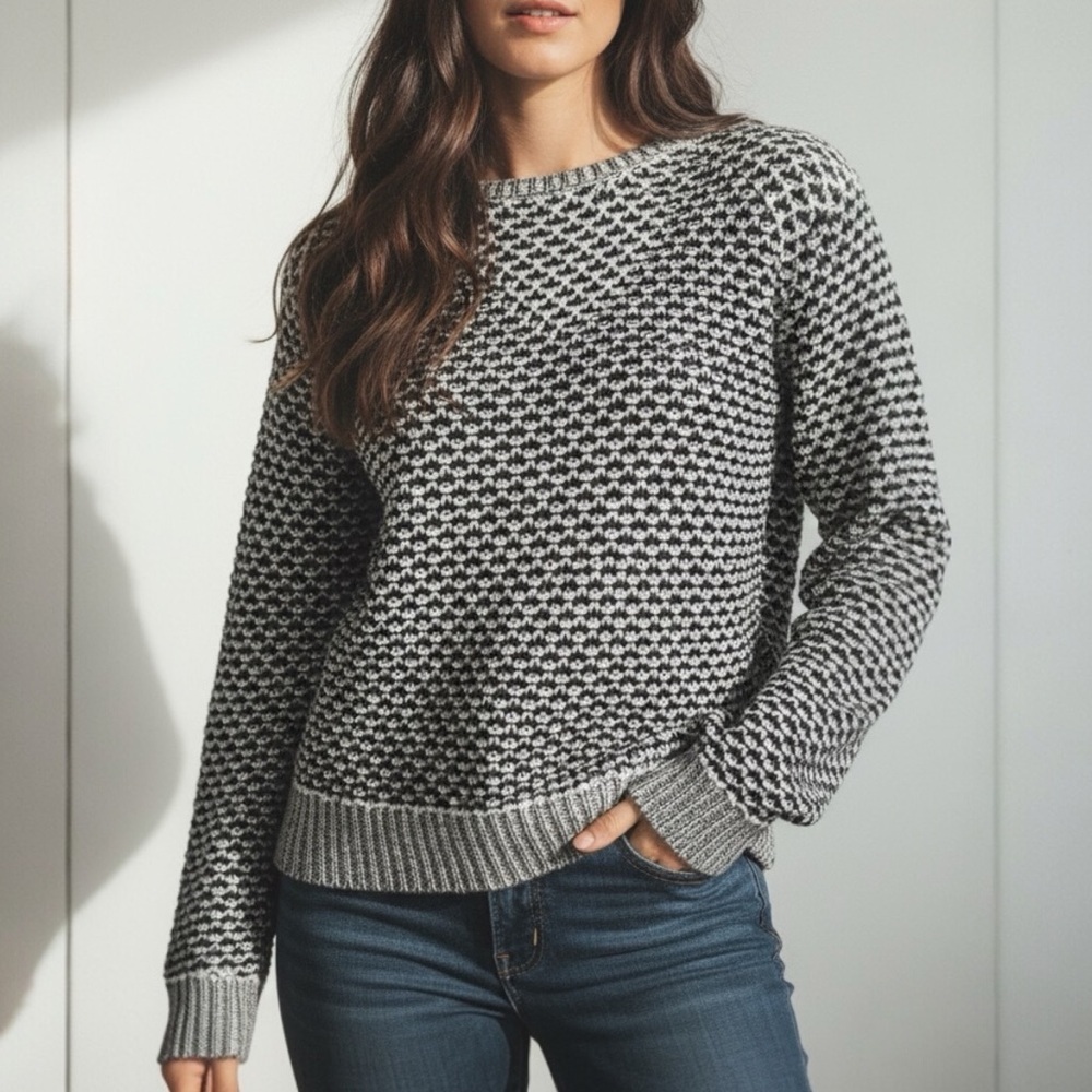 Anthropologie Sparrow Black White Knit Diamond Geo Crewneck Pullover Sweater